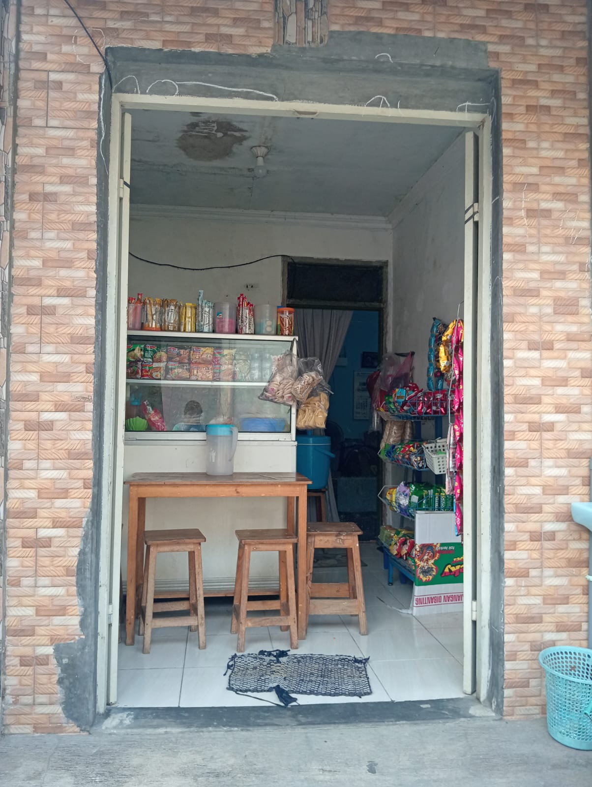 Warung Madan